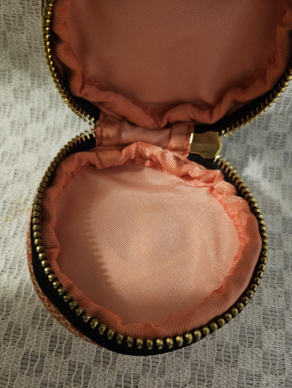 Rustic Cuff Pouch - Picture 7 of 8